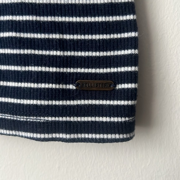 HOLLISTER STRIPED LONG SLEEVE SLIM TEE - Picture 4 of 6